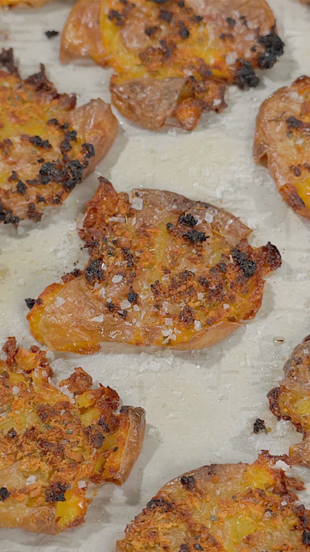 Picture for Patatas Crujientes Al Ajillo [Crispy Garlic Potatos]